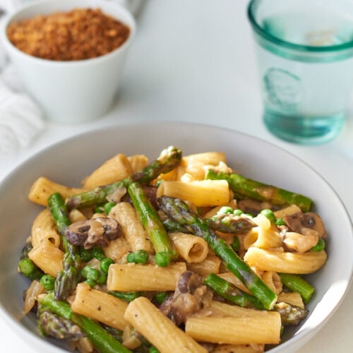 Creamy Mushroom Pasta Rigatoni