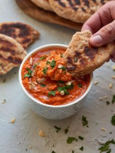 Roasted red pepper dip with pitta