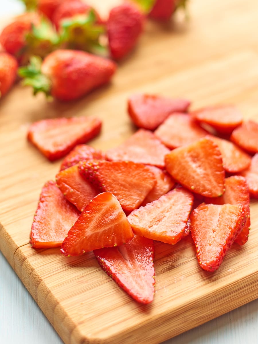 Strawberries on chopping board